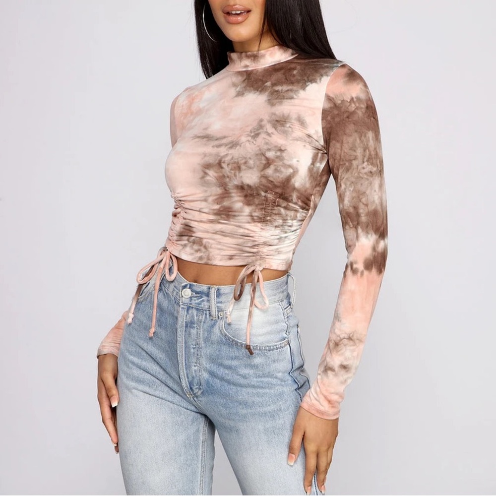 So Retro Ruched Tie Dye Crop Top